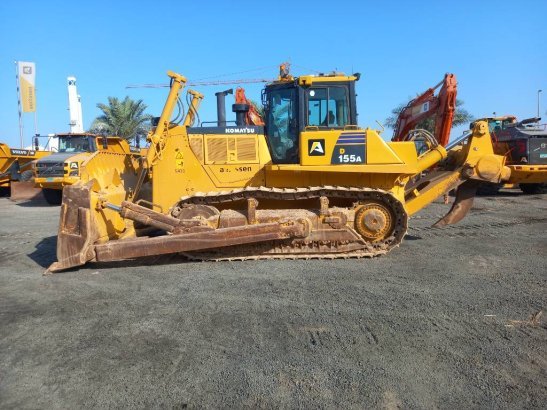 Komatsu D155A-6R (4pcs available for sale in Abu Dhabi) 10194 2023 2 Dozers