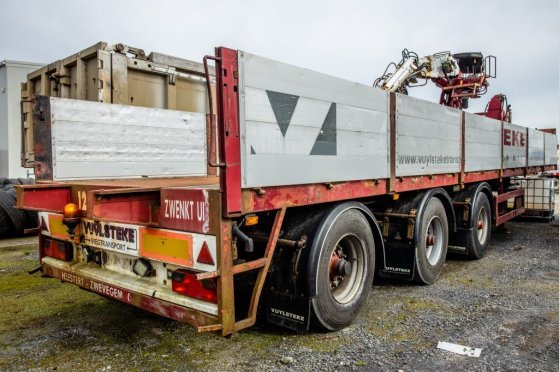 KWB KRAAN/CRANE/GRUE/KRAN - KENNIS 16 TON/M(3xhydr.) Kwb KRAAN/CRANE/GRUE/KRAN - KENNIS 16 TON/M(3xhydr.) 2002 2