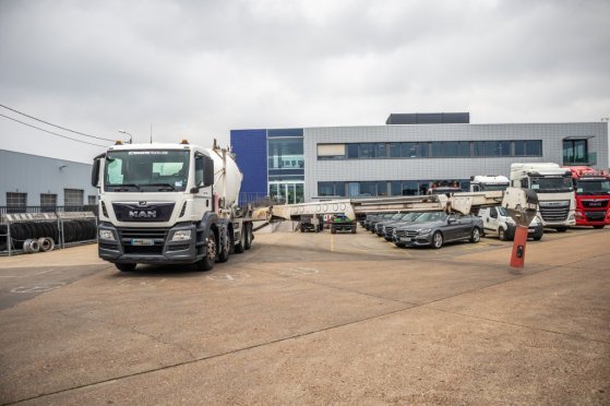 MAN TGS 32.360+PUTZMEISTER8M³+BAND/BELT/TAPIS TGS 32.360+PUTZMEISTER8M³+BAND/BELT/TAPIS 2017 2