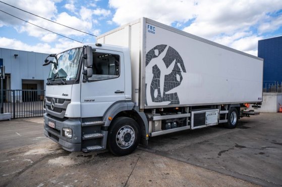 MERCEDES AXOR 1829-MP3+ CARRIER AXOR 1829-MP3+ CARRIER 2013 2