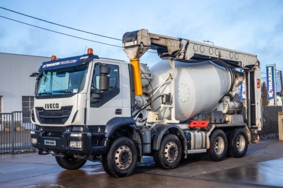 IVECO EUROTRAKKER 400+BAND/TAPIS/BELT-T40 EUROTRAKKER 400+BAND/TAPIS/BELT-T40 2017 2