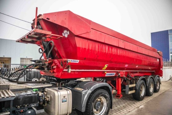 ROBUSTE-KAISER KIPPER - HYRD. DEUR-30m3 Robuste-Kaiser KIPPER - HYRD. DEUR-30m3 2011 2
