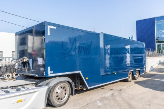 NOYENS MARKTWAGEN Noyens MARKTWAGEN 2003 2 Box semi-trailers