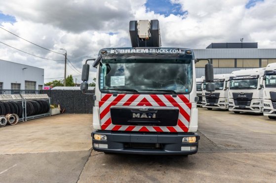 MAN TGL 12.220 BL - VERSALIFT VDT 190F TGL 12.220 BL - VERSALIFT VDT 190F 2013 2