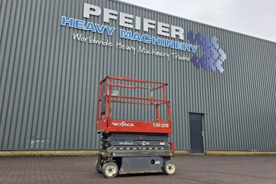 SkyJack SJ3219 As-Is, Electric, 8m Working Height, 227kg C Skyjack SJ3219 As-Is, Electric, 8m Working Height, 227kg C 2014...