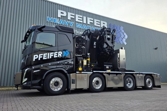 Volvo FH540 8X2 WITH HIAB 140TM CRANE Dutch Registration 3294 2026 2 Mobile Cranes