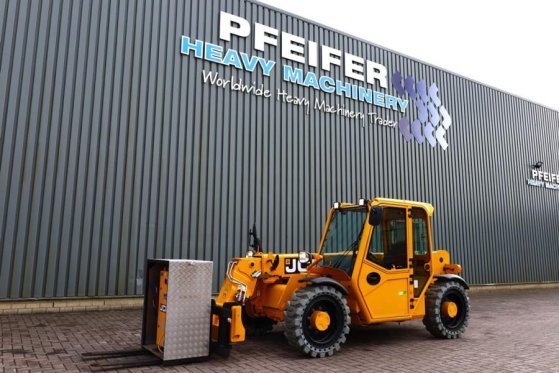JCB 525-60E Guarantee! Fully Electric, 2500kg Capacity 525-60E Guarantee! Fully Electric, 2500kg Capacity 2022 2