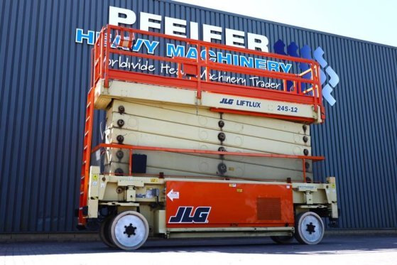 JLG SL245-12 Diesel, 4x4x4 Drive, 26.5m Working Height SL245-12 Diesel, 4x4x4 Drive, 26.5m Working Height 2010 2 Scissor L...