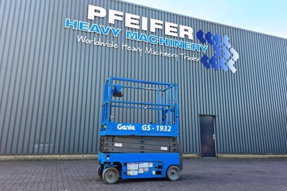 Genie GS1932 Electric, Working Height 7.8 m, 227kg Capac 4842 2011 2 Scissor Lifts