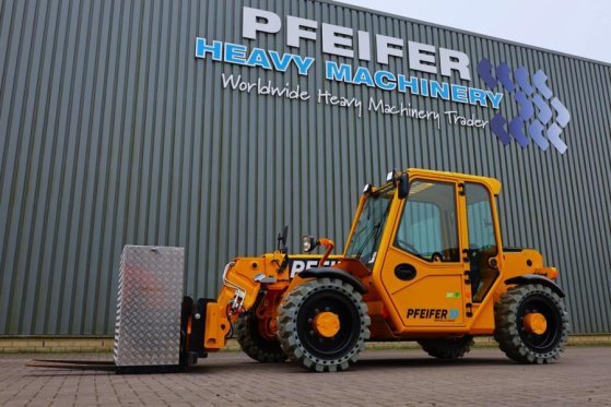 JCB 525-60E Fully Electric, 2500kg Capacity, 6m Liftin 525-60E Fully Electric, 2500kg Capacity, 6m Liftin 2022 2