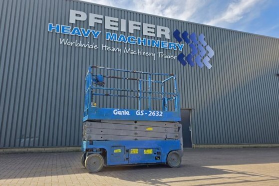 Genie GS2632 Electric, 10m Working Height, 227kg Capacit GS2632 Electric, 10m Working Height, 227kg Capacit 2015 2 Scissor...