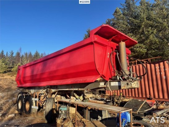 Carnehl 2-axle tipper trailer Carnehl 2-axle tipper trailer 2007 2