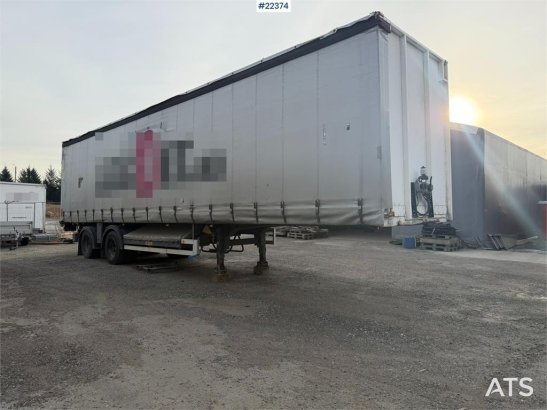 HDR semi-trailer, repair object with a full side o HDR semi-trailer, repair object with a full side o 2008 2