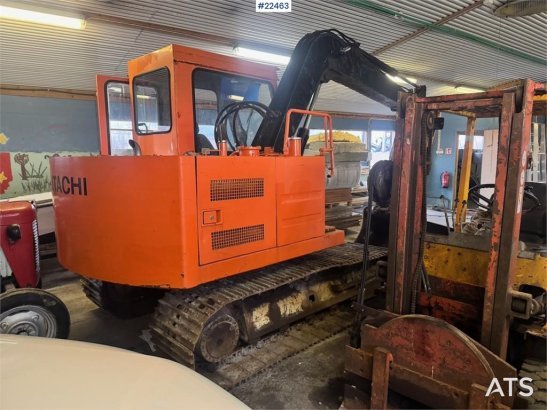 Hitachi UH033 UH033 1986 2 Crawler Excavators