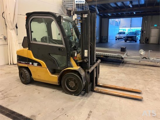 CAT DP30N DP30N 2005 2 Forklift
