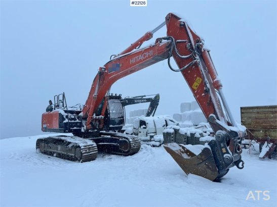 Hitachi ZX300LC-6 crawler excavator with digging bucket ZX300LC-6 crawler excavator with digging bucket 2019 2 Crawler Exc...