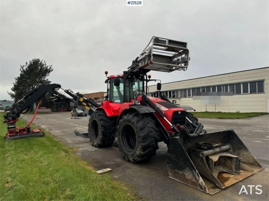 Huddig 1260C Backhoe w/ Palfinger crane, Lift, rototilt a Huddig 1260C Backhoe w/ Palfinger crane, Lift, rototilt a 2016 2