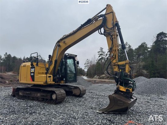 CAT 313FL 26 2017 2 Crawler Excavators