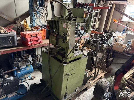 Eisele vms 11-s-pv band saw Eisele vms 11-s-pv band saw 2