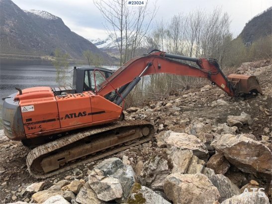 Atlas 260 LC Crawler Excavator with digging bucket 260 LC Crawler Excavator with digging bucket 2011 2 Crawler Excavators