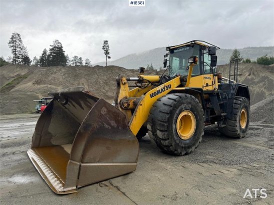 Komatsu WA470-5H Wheel loader w/ bucket 848 2004 2 Wheel Loaders