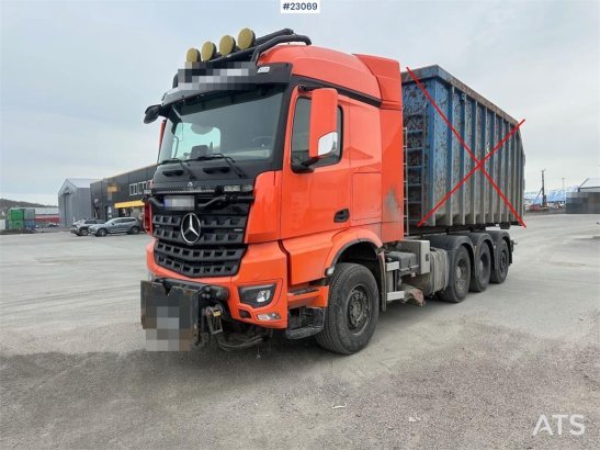 Mercedes-Benz Arocs 8x4 fully plow rigged hook truck w/ underlyi Arocs 8x4 fully plow rigged hook truck w/ underlyi 2023 2