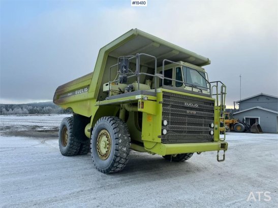 Euclid R40C Dump Truck WATCH VIDEO Euclid R40C Dump Truck WATCH VIDEO 1998 2 Dump Truck