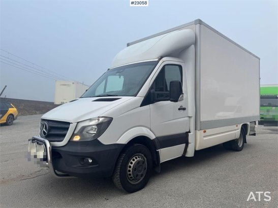 Mercedes-Benz Sprinter 519 4x2 box truck with tail lift and side Sprinter 519 4x2 box truck with tail lift and side 2016 2