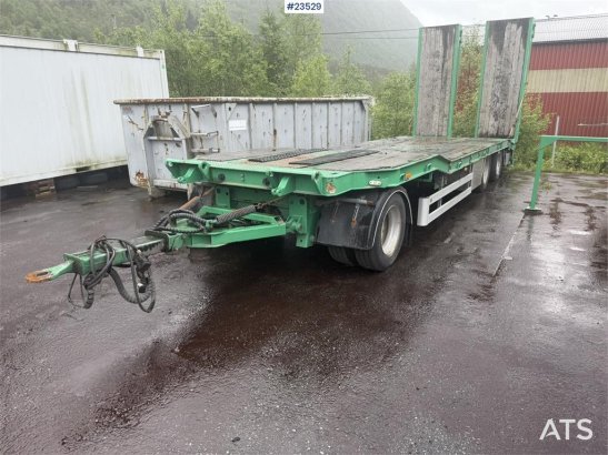 Istrail 3 akslet machine trailer with hydraulic ramps Istrail 3 akslet machine trailer with hydraulic ramps 2010 2 Lowload...