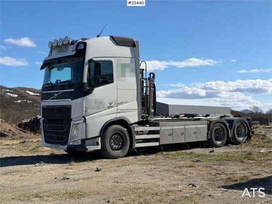 Volvo FH 540 6x2 hook truck w/ 20T hook - One owner. WAT 3294 2019 2 Tractor Units