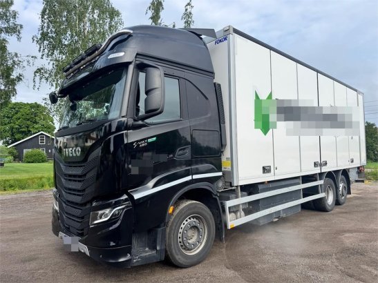 Iveco S-WAY 460 6x2 Box Truck with Full Side Opening – C S-WAY 460 6x2 Box Truck with Full Side Opening – C 2024 2