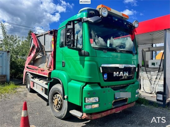 MAN TGS 18.360 4x2 hooklift truck with 2 containers WA TGS 18.360 4x2 hooklift truck with 2 containers WA 2013 2