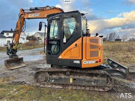 CASE CX85D SR w/ Rototilt, narrow bucket and tine bucke 427 2019 2 Crawler Excavators