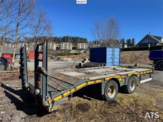 NC machinery trailer with manual loading ramps NC machinery trailer with manual loading ramps 2020 2 Lowloader trailers