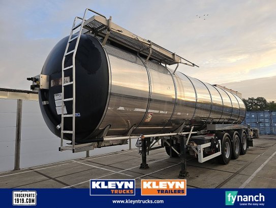 FELDBINDER TSA 30,3-1 oil transport Feldbinder TSA 30,3-1 OIL TRANSPORT 2006 2 Tanker semi trailers