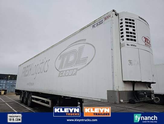 RENDERS 12.27 DK thermoking sl 200e Renders 12.27 DK Thermoking SL 200e 2005 2 Refrigerated semi trailers