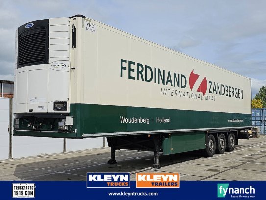 SCHMITZ SKO 24 FP 45 COOL carrier 2x lift axle Schmitz Cargobull SKO 24 FP 45 COOL CARRIER 2X LIFT AXLE 2016 2 Refrigerate...