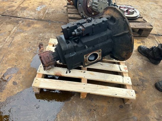 CAT 323 main hydrolic pump 531-9886 36 2018 2