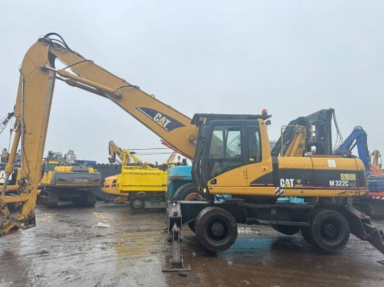 CAT M 322 C M 322 C 2005 2 Other cranes