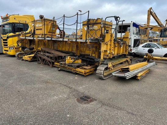 Gomaco TC 600 GOMACO TC 600 2010 2 Asphalt pavers