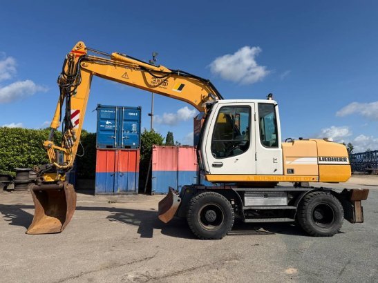 Liebherr A 316 ( engcon rotortilt ) 6665 2002 2 Wheeled Excavators