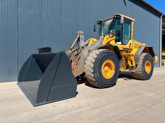 Volvo L120F L120F 2008 2 Wheel Loaders
