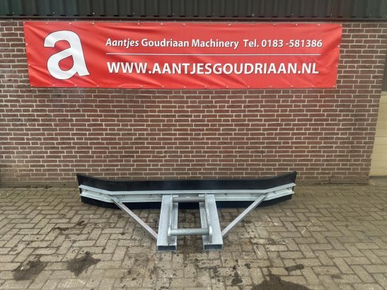 Rubber schuif met S60 aansluiting - Nieuw Rubber schuif met S60 aansluiting - Nieuw 2024 1