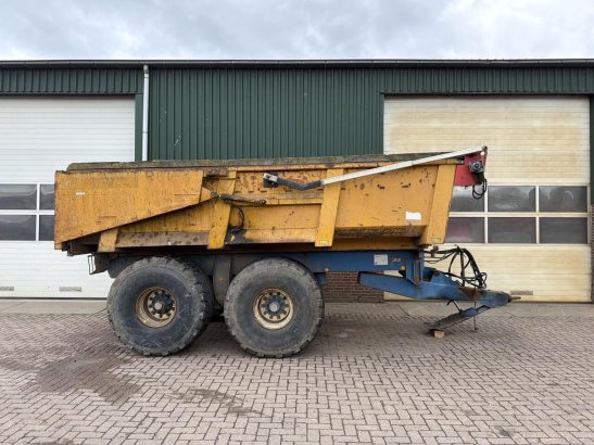 Beco Gigant 240 Beco Gigant 240 1999 2 Dump trailers