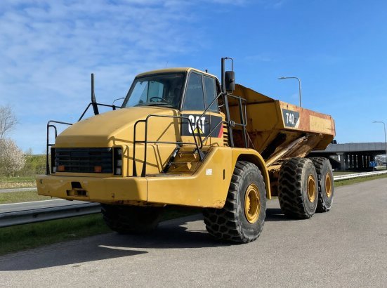 Caterpillar 740 740 2008 2 Articulated Dump Trucks