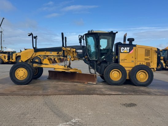 Caterpillar 140M2 AWD 140M2 AWD 2012 2 Motor graders