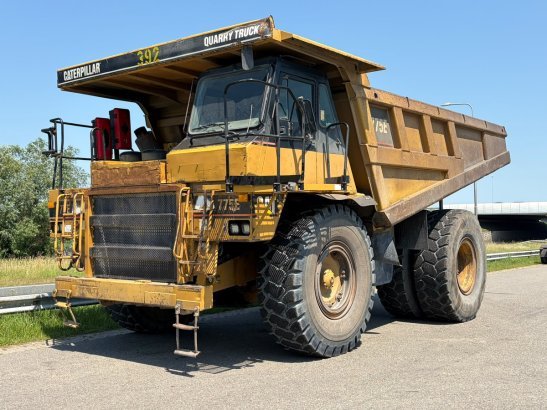 Caterpillar 775E 775E 2004 2 Dump Truck