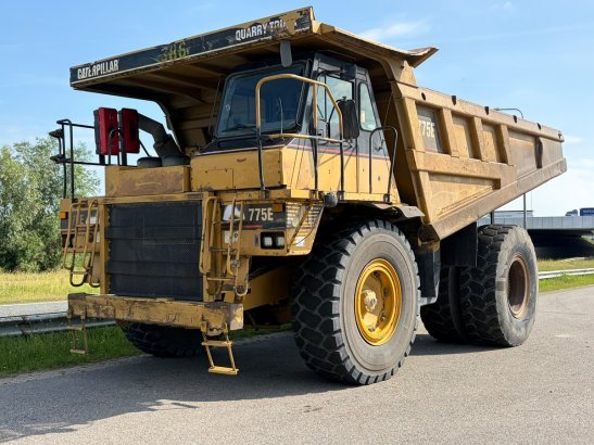 Caterpillar 775E 775E 2004 2 Dump Truck
