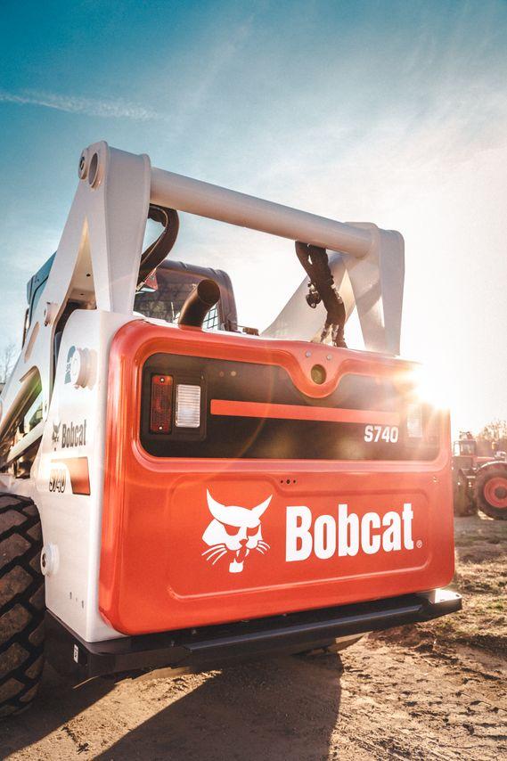 How to Buy a Skid Steer Loader