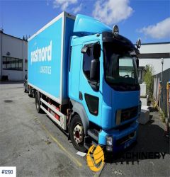 Volvo FL box truck with lift and full side opening 2010 12190